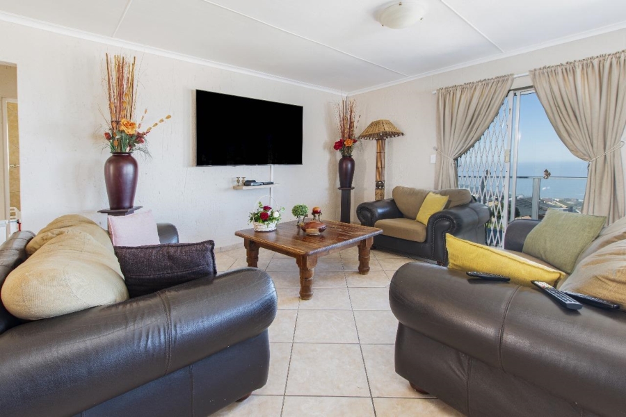 To Let 3 Bedroom Property for Rent in Dana Bay Western Cape